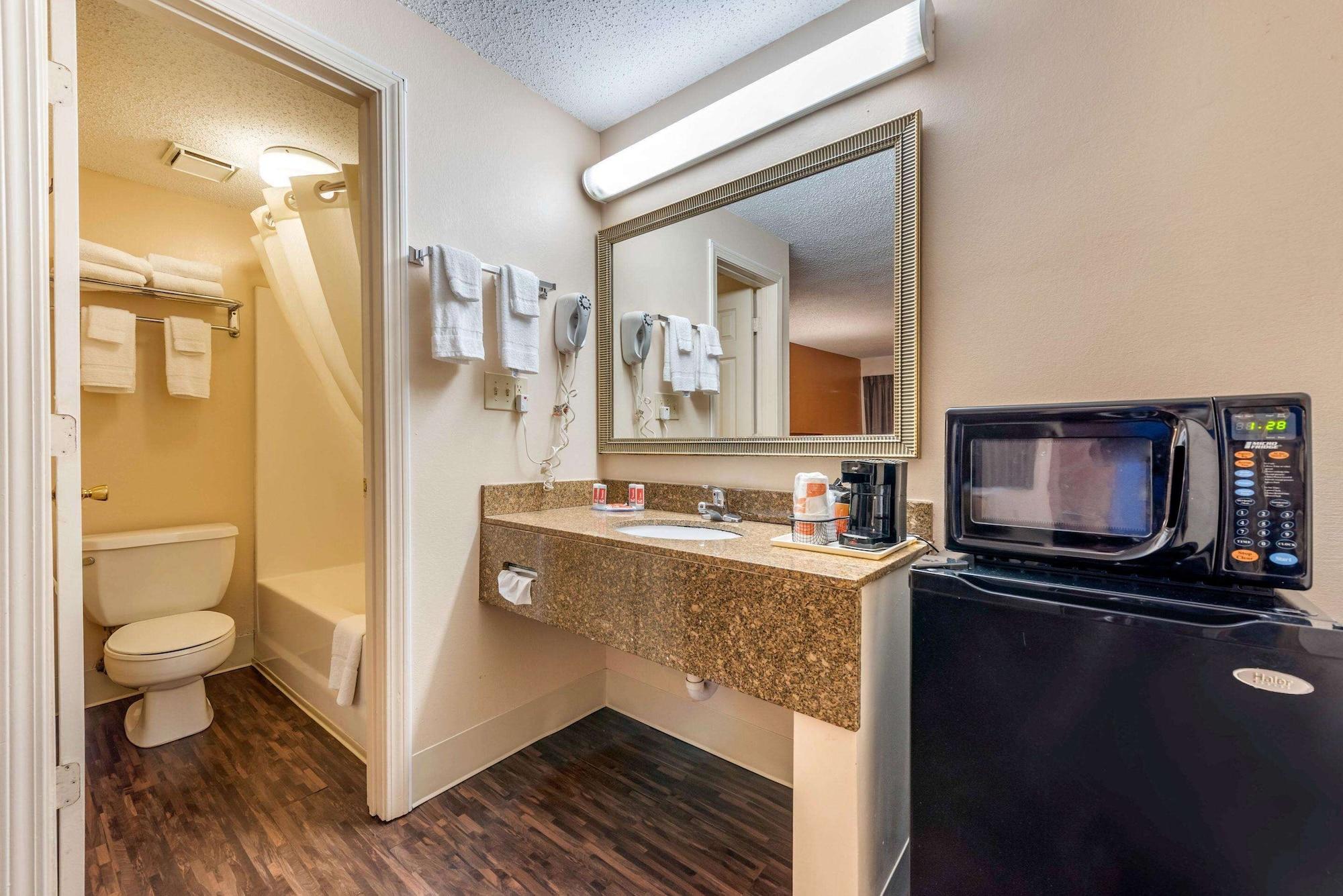 Econo Lodge Downtown Louisville Zewnętrze zdjęcie