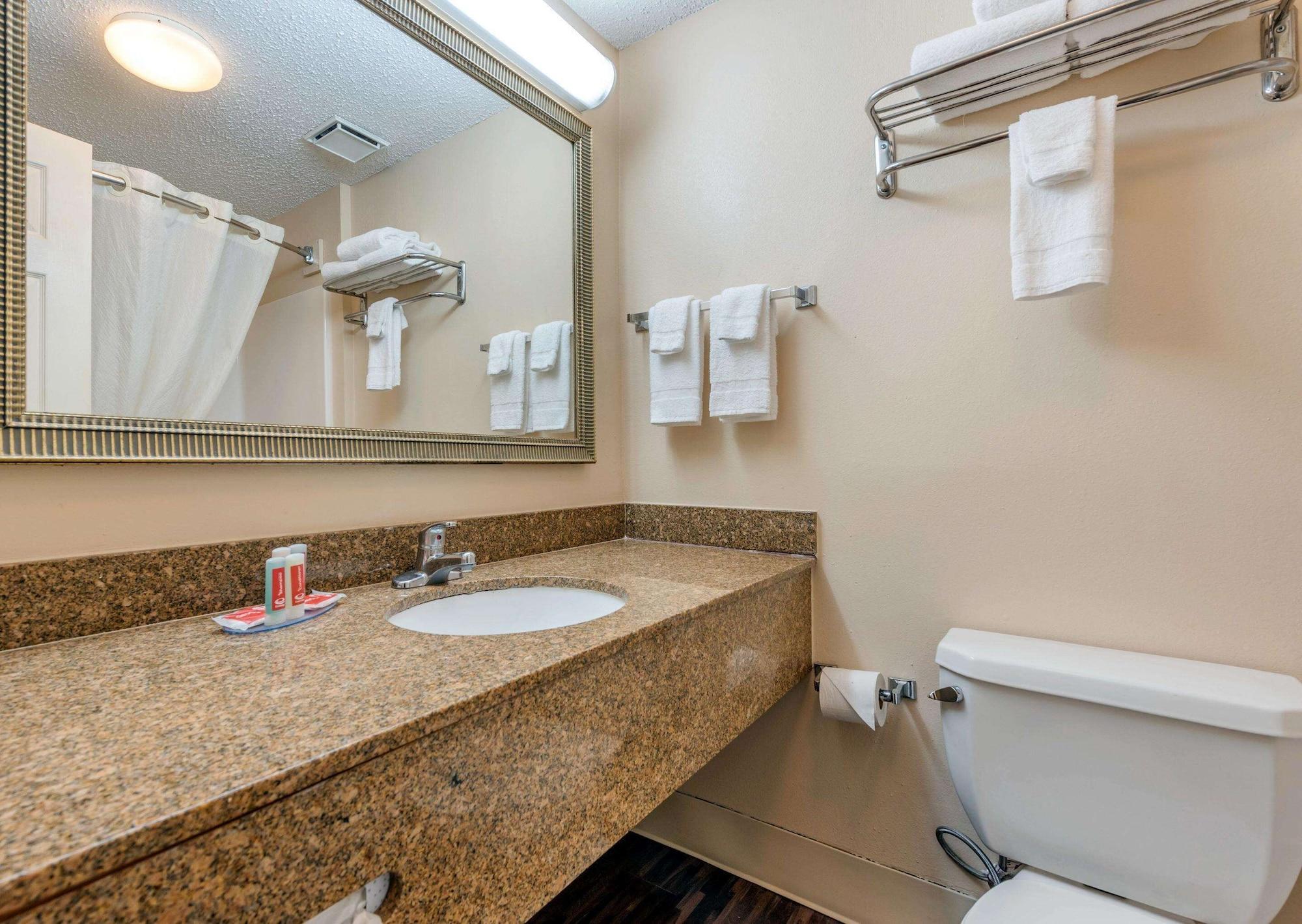 Econo Lodge Downtown Louisville Zewnętrze zdjęcie