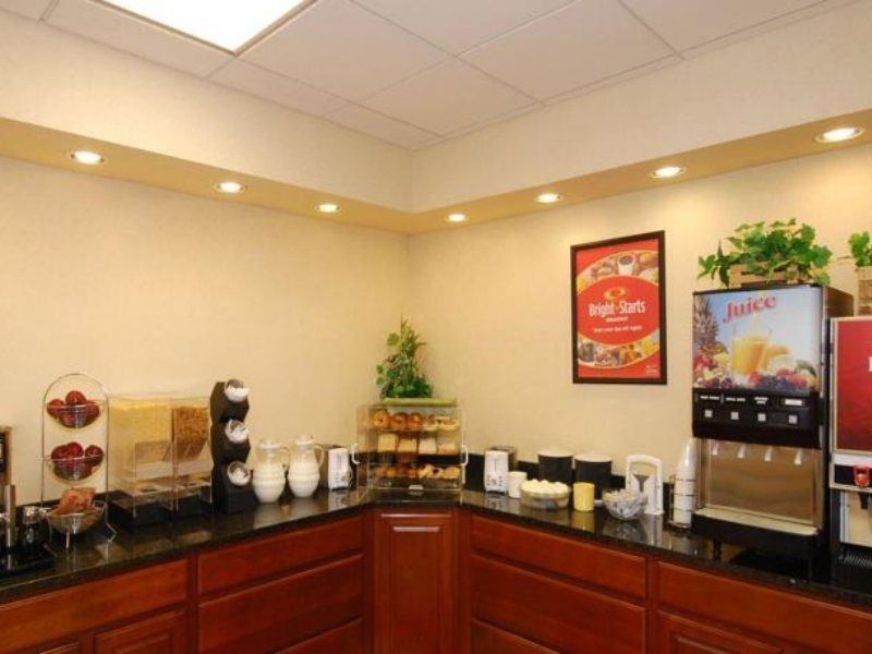 Econo Lodge Downtown Louisville Zewnętrze zdjęcie
